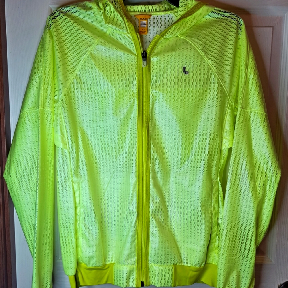 Lole Zip up Jacket Pre owned great condition only used once.